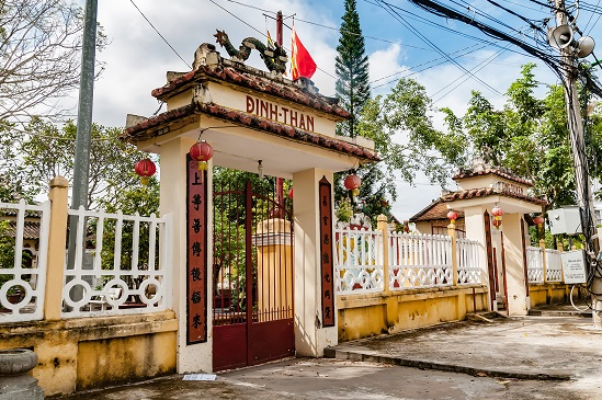 tour long tuyen co mieu